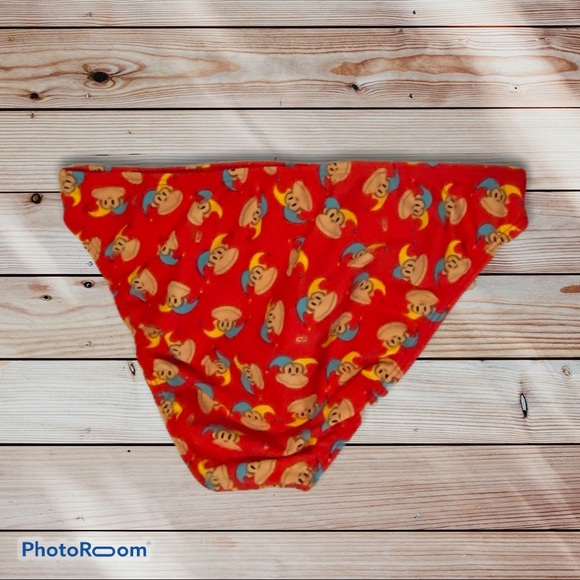 Cover Style Triangle Bikini - Picture 5 of 6